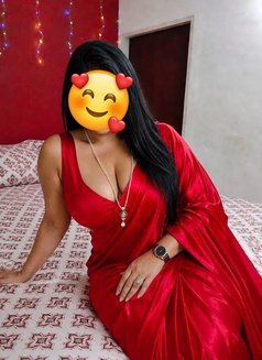 Cool Housewife for meet🥀cam - escort in New Delhi Photo 4 of 18