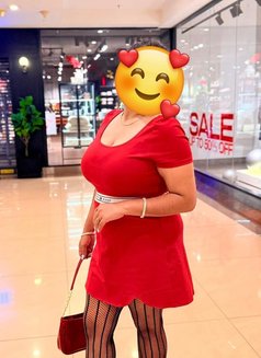 Cool Housewife for Meet🥀cam - escort in New Delhi Photo 7 of 16