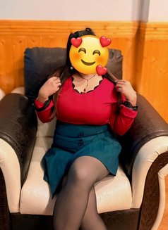 Cool Housewife for Meet🥀cam - escort in New Delhi Photo 13 of 16