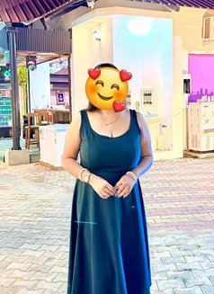 Cool Housewife for Meet🥀cam - escort in New Delhi Photo 15 of 16