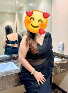 Cool Housewife for Meet🥀cam - escort in New Delhi Photo 16 of 16