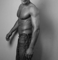 Cool Max - Male escort in İstanbul