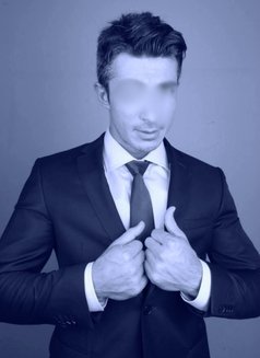 Cool Max - Acompañantes masculino in İstanbul Photo 9 of 10