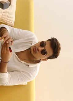 Coolboy - Intérprete masculino de adultos in Dehradun, Uttarakhand Photo 4 of 6