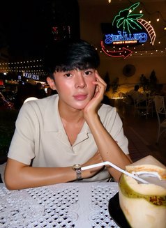 CopTer - Transsexual escort in Al Ain Photo 6 of 14