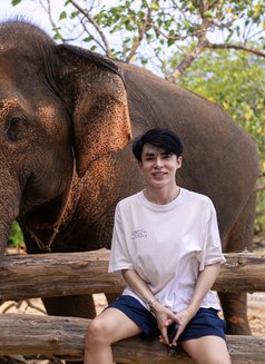 Copter - Male escort in Bangkok Photo 5 of 10