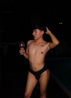 Copter - Male escort in Bangkok Photo 7 of 10