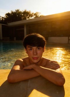 Copter - Male escort in Bangkok Photo 5 of 12