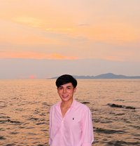 Copter - Male escort in Bangkok Photo 5 of 9