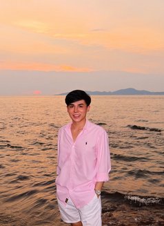 Copter - Acompañantes masculino in Bangkok Photo 8 of 11