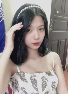 Cora - escort in Kuala Lumpur Photo 2 of 3