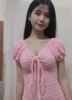 Cora - escort in Kuala Lumpur Photo 3 of 3