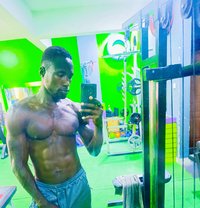 Corn - masseur in Nairobi