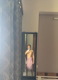 Corporate Slave - Acompañantes masculino in Ahmedabad Photo 6 of 6