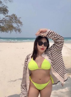 Cotton17 - escort in Bangkok Photo 4 of 7