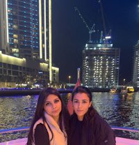Couple 2 lady Arabic 🥰 - puta in Riyadh Photo 7 of 9