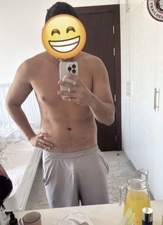 Jhon for Girls and Couples - Male escort in Dubai Photo 3 of 4