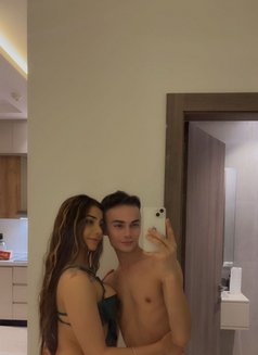 Couple - escort in Riyadh Photo 1 of 1