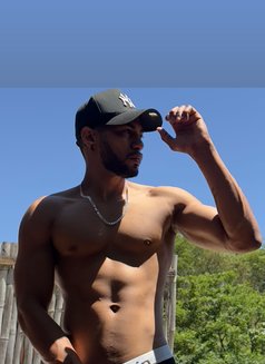 Premium Brazilian Couple_FullExp π§π· - Male escort in Dubai Photo 4 of 6
