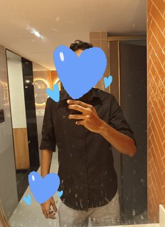 Couple Looking for Elite M/F(paid Meets) - Male escort in Bangalore Photo 10 of 10