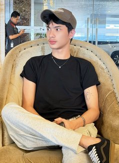 deva - Acompañantes masculino in Medan Photo 6 of 6