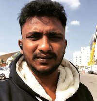 Couple Treatment Men - Acompañantes masculino in Bangalore