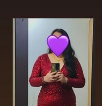 Couple with place Gurgaon - adult performer in Gurgaon