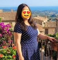 Couple with place Gurgaon - adult performer in Gurgaon