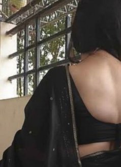 Couple with place Gurgaon - adult performer in Gurgaon Photo 4 of 4