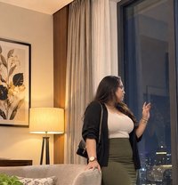 Couple with place Gurgaon - adult performer in Gurgaon