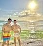 Couple4hire - Acompañantes masculino in Manila Photo 1 of 3