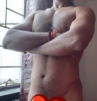 Couples & Women Looking for Partner - Male escort in Pune