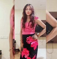 COURTESAN 🆂🆄🅽🅰🆈🅽🅰 EXTRABALL DIVA - Acompañantes transexual in Kolkata Photo 30 of 30