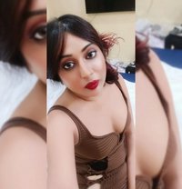 COURTESAN 🆂🆄🅽🅰🆈🅽🅰 EXTRABALL DIVA - Transsexual escort in Kolkata