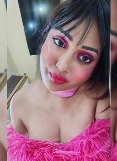 COURTESAN 🆂🆄🅽🅰🆈🅽🅰 EXTRABALL DIVA - Transsexual escort in Bangalore Photo 25 of 30
