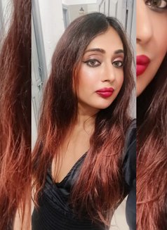 COURTESAN 🆂🆄🅽🅰🆈🅽🅰 EXTRABALL DIVA - Acompañantes transexual in Hyderabad Photo 28 of 28