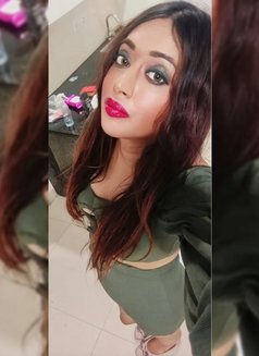 COURTESAN 🆂🆄🅽🅰🆈🅽🅰 EXTRABALL DIVA - Acompañantes transexual in Hyderabad Photo 30 of 30