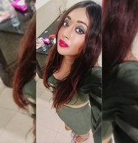 COURTESAN 🆂🆄🅽🅰🆈🅽🅰 EXTRABALL DIVA - Transsexual escort in Hyderabad Photo 30 of 30