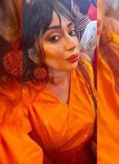 COURTESAN 🆂🆄🅽🅰🆈🅽🅰 EXTRABALL DIVA - Transsexual escort in Kolkata Photo 30 of 30