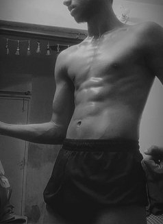 Crazy Fucker - Male escort in Kolkata Photo 2 of 3