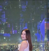 Cream - Transsexual escort in Bangkok Photo 1 of 5