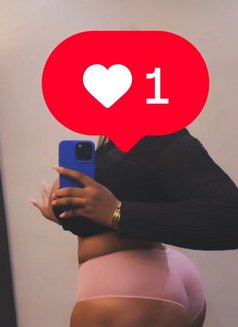 Creamer - escort in Noida Photo 3 of 3