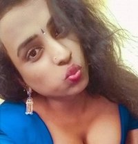 Real Meet Nandhini real meet + web cam - puta in Chennai Photo 6 of 8