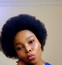 Creamy Drips - masseuse in Doha