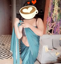 Creamy Girl - puta in Noida