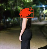 Creamy Girl - puta in Noida