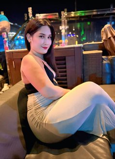 Creamy H - escort in Manila Photo 9 of 30