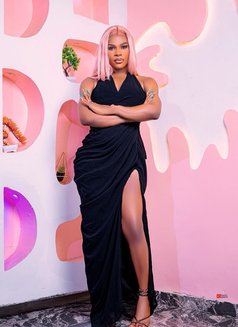 Sexy Bella - Transsexual dominatrix in Abuja Photo 4 of 5