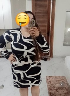 Creamy🌶Sapna(Anal🥒Queen)Fem 🫦Mal*Meet - puta in Noida Photo 17 of 17