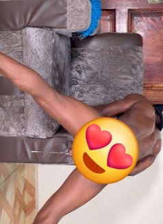 Creamy Tarzan - Male escort in Nairobi Photo 5 of 8